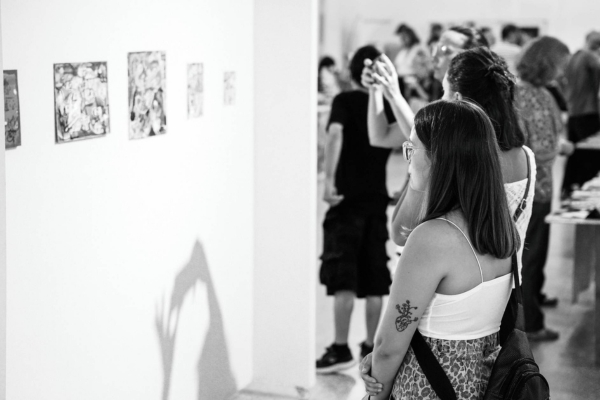 AURA inaugura una nueva muestra y feria con artistas entrerrianos